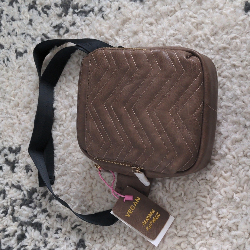NWT Handbag republic vegan leather waist bag